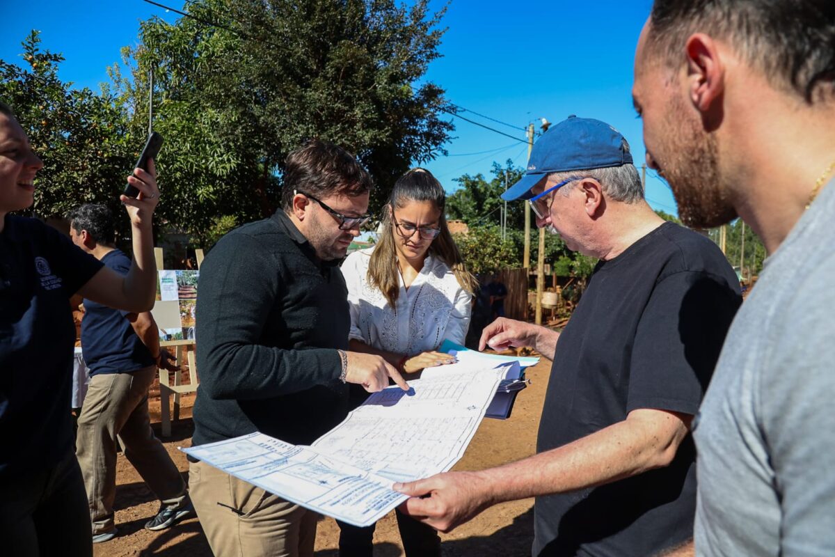 Passalacqua supervisó obras en Oberá: "Nuestro trabajo es hacerle la vida un poco más sencilla a la gente"