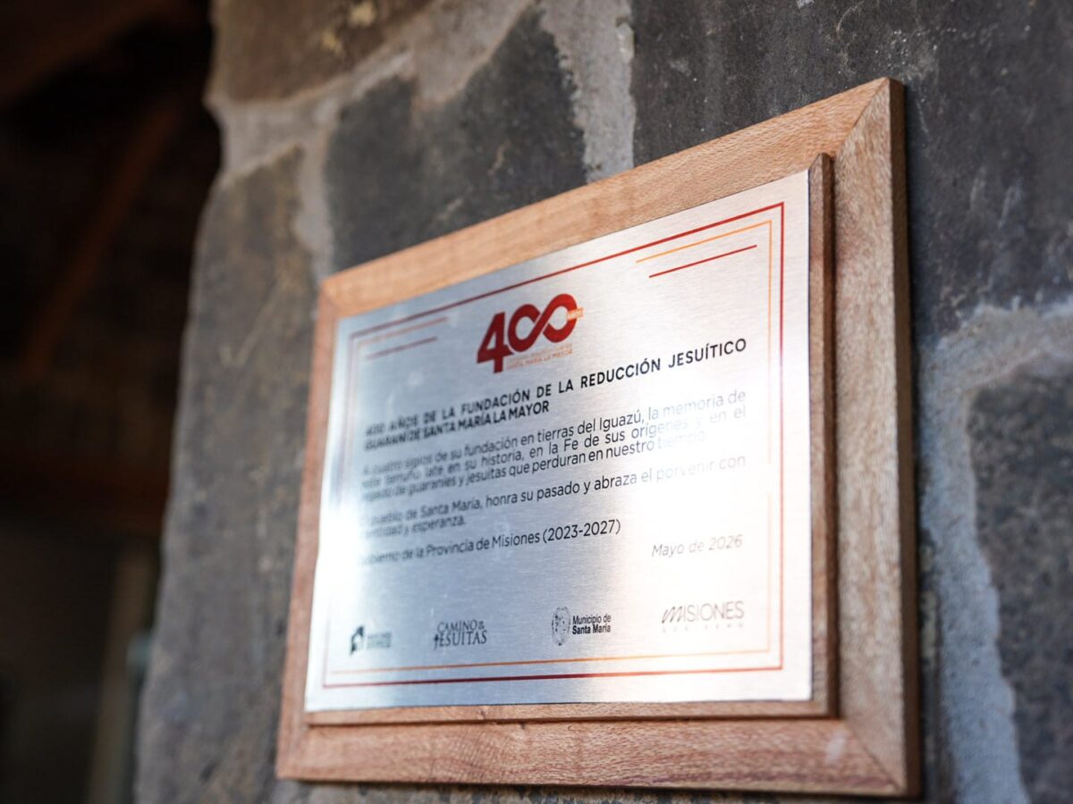 Passalacqua encabezó el acto por los 400 años de Santa María la Mayor: "Este lugar es cultura viva e identidad" 5 10 - passalacqua santa maria 3 - 9