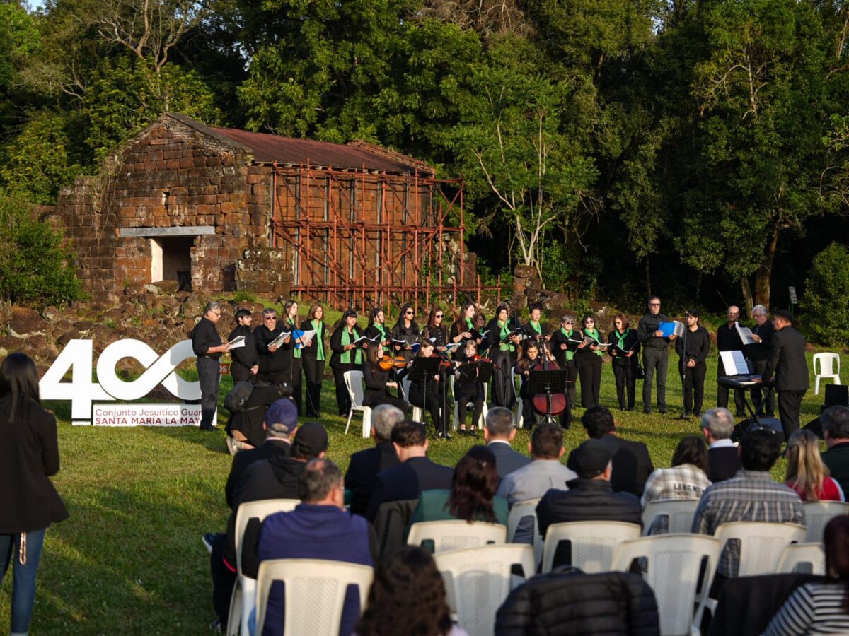 Passalacqua encabezó el acto por los 400 años de Santa María la Mayor: "Este lugar es cultura viva e identidad" 3 6 - passalacqua santa maria 7 - 5