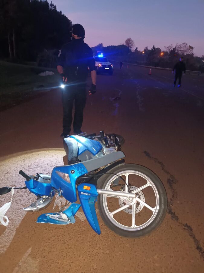 Apóstoles: un hombre de 72 años fue embestido por una motocicleta mientras caminaba por la ruta 1 2 - peaton embestido 1 - 1