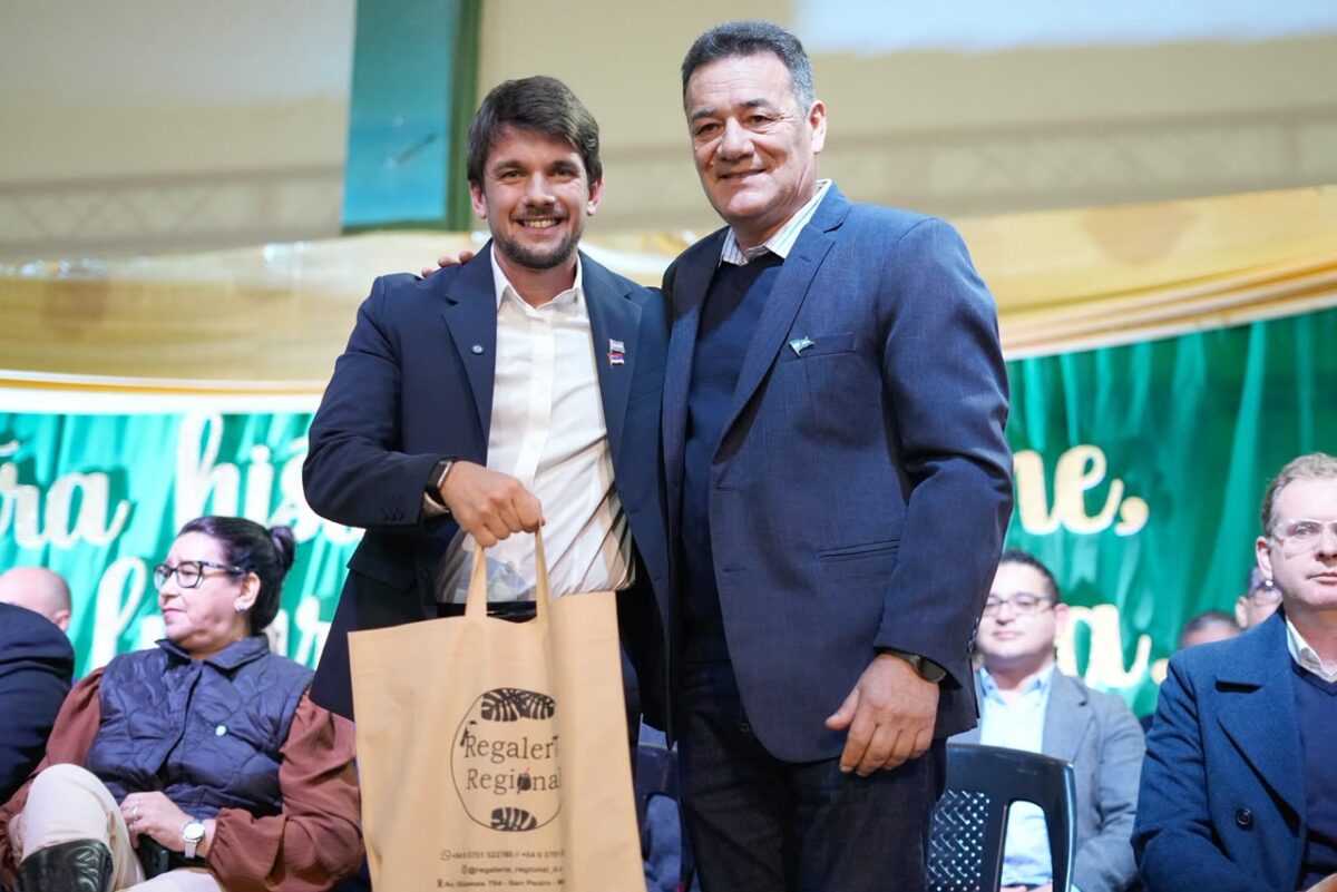 Romero Spinelli acompañó a San Pedro en la celebración de su 146° aniversario
