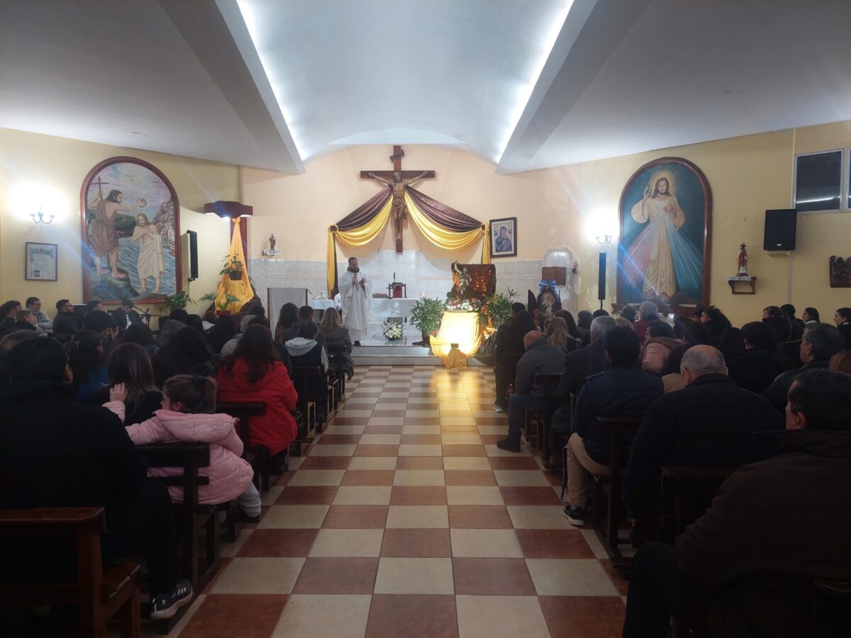 Cientos de vecinos participaron de la tradicional Noche de San Juan Bautista en Posadas 1 2 - san jose posadas 2 - 1