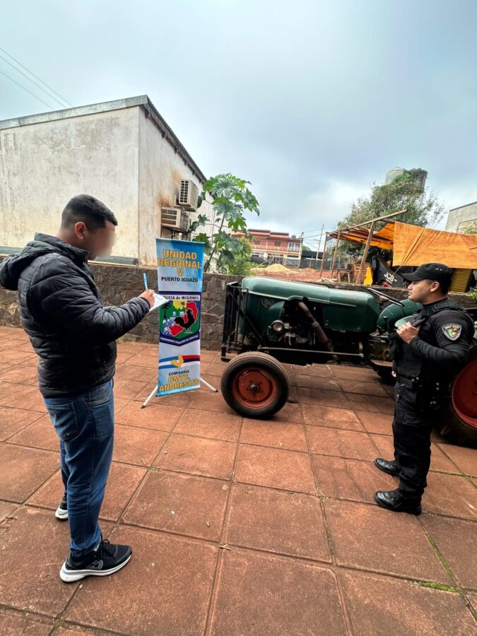 tractor 1 - 1