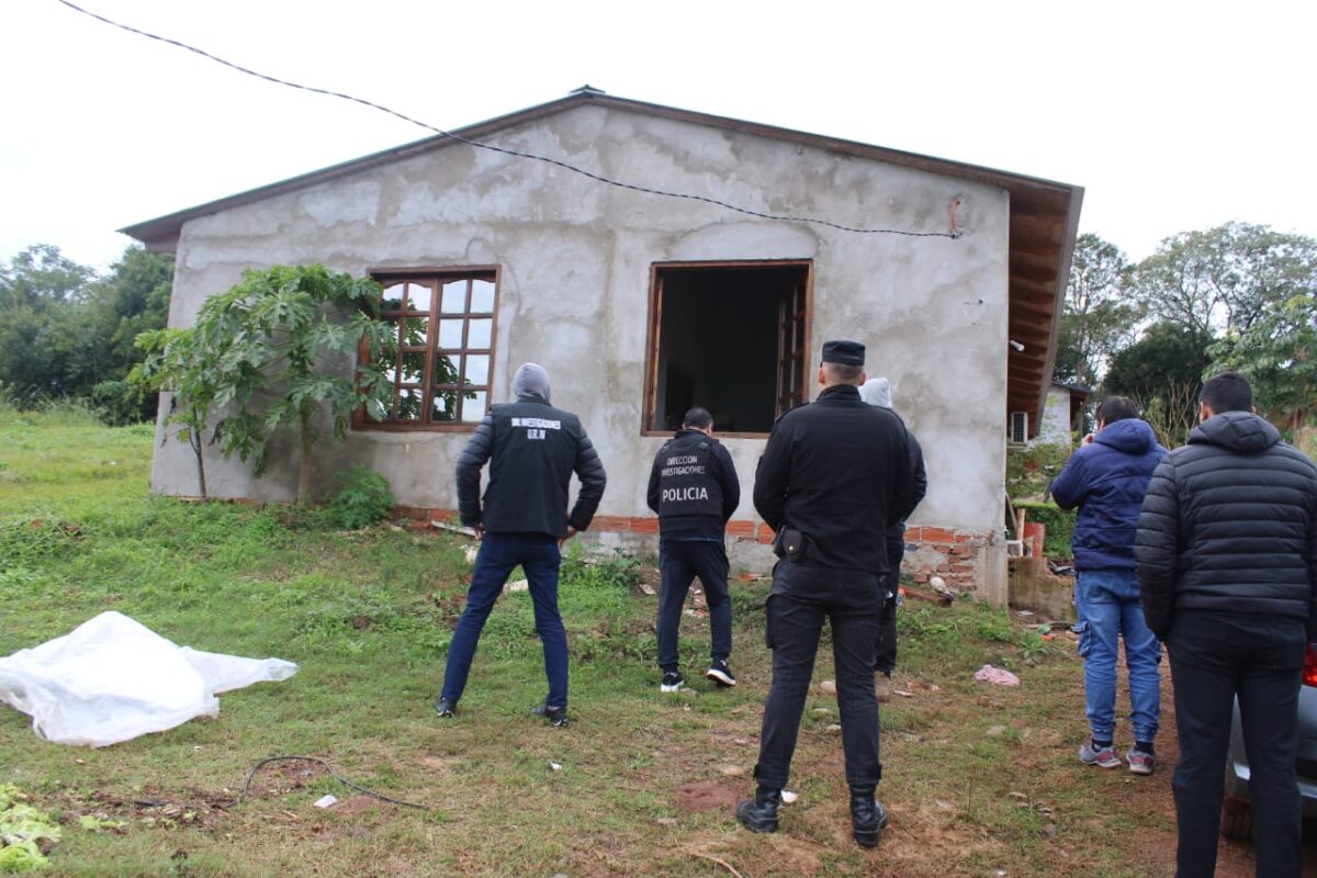 Capturaron al autor de una serie de robos en Puerto Rico: allanaron su vivienda y secuestraron armas y elementos robados 1 2 - CASA 1 - 1