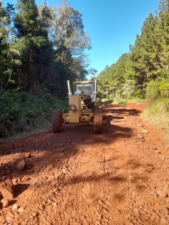 Amplio operativo para mejorar la transitabilidad en rutas terradas de Misiones 3 6 - DPV TERRADAS 0726 2 - 5