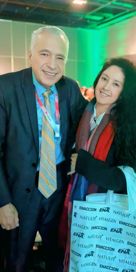 Nutricionista misionera impulsa un abordaje integral de la obesidad 2 4 - Karla con Cormillot - 3