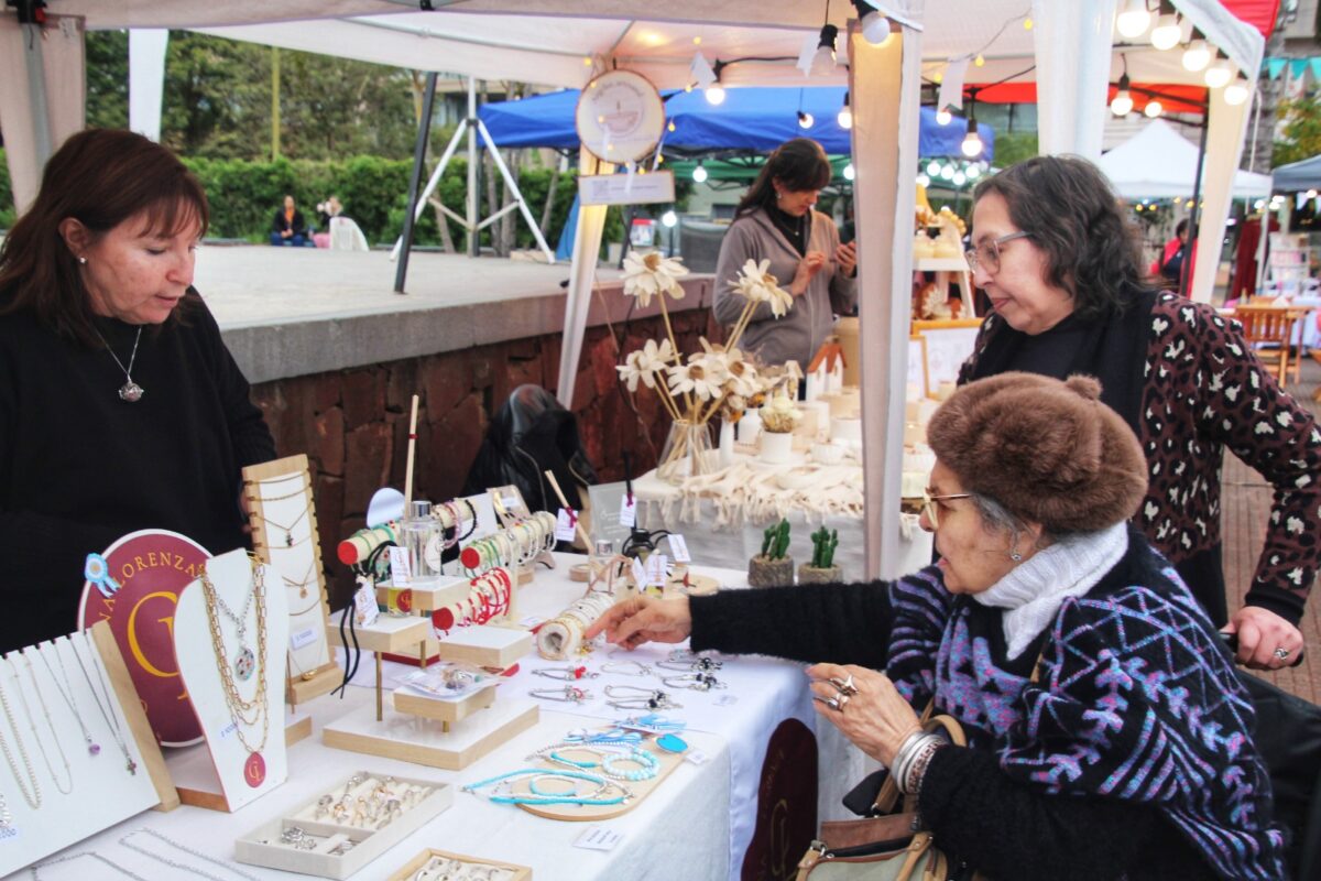 Mas de 400 emprendedores posadenos participaron en la feria Manos Productivas 3 - 5