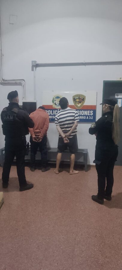 Operativos de seguridad por el triunfo argentino: quince detenidos y múltiples intervenciones en Misiones 3 6 - Operativos de seguridad por el triunfo argentino quince detenidos y multiples intervenciones en la provincia 10 - 5