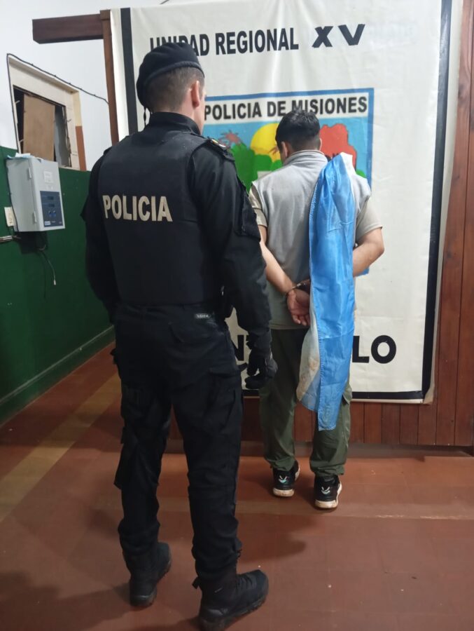Operativos de seguridad por el triunfo argentino: quince detenidos y múltiples intervenciones en Misiones 1 2 - Operativos de seguridad por el triunfo argentino quince detenidos y multiples intervenciones en la provincia 11 - 1