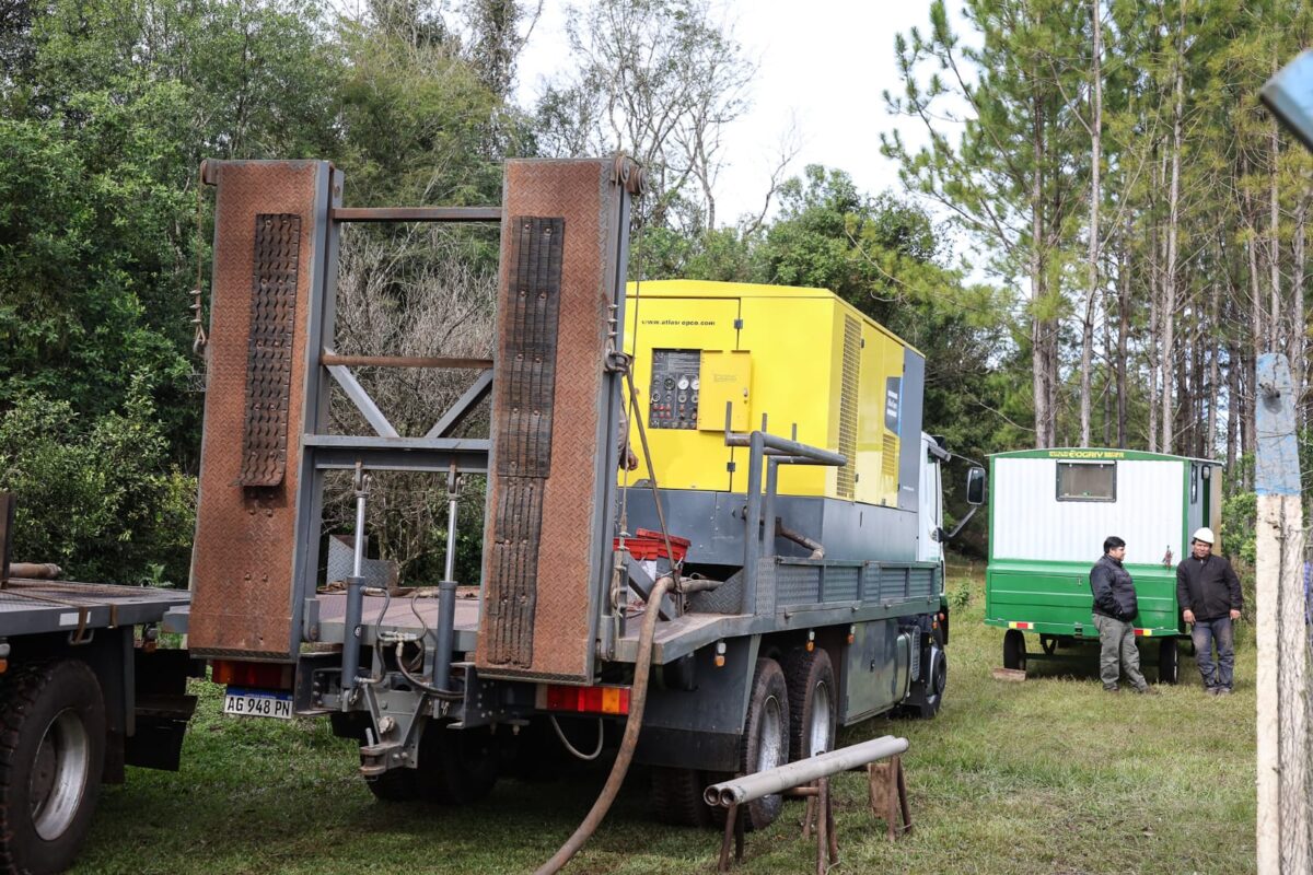 Passalacqua encabezó la habilitación de una perforación que mejora el servicio de agua para familias en Almafuerte 5 10 - Passalacqua encabezo la habilitacion de una perforacion que mejora el servicio de agua para familias en Almafuerte 10 - 9
