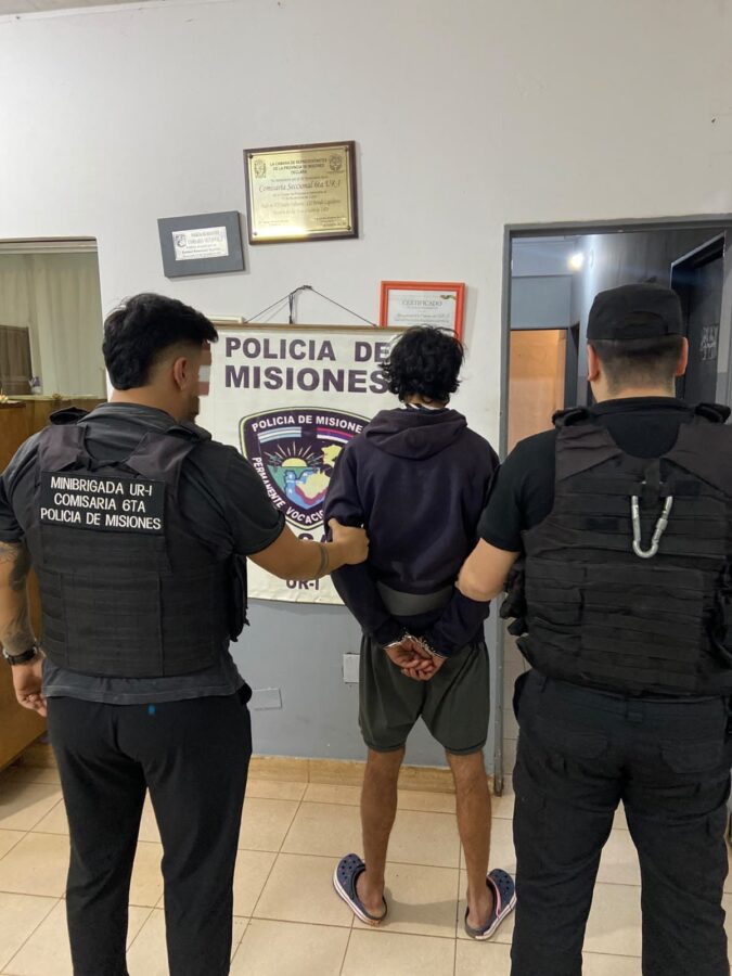 Atraparon a dúo delictivo en Posadas: están vinculados a varios robos 2 4 - WhatsApp Image 2026 07 22 at 11.34.07 - 3
