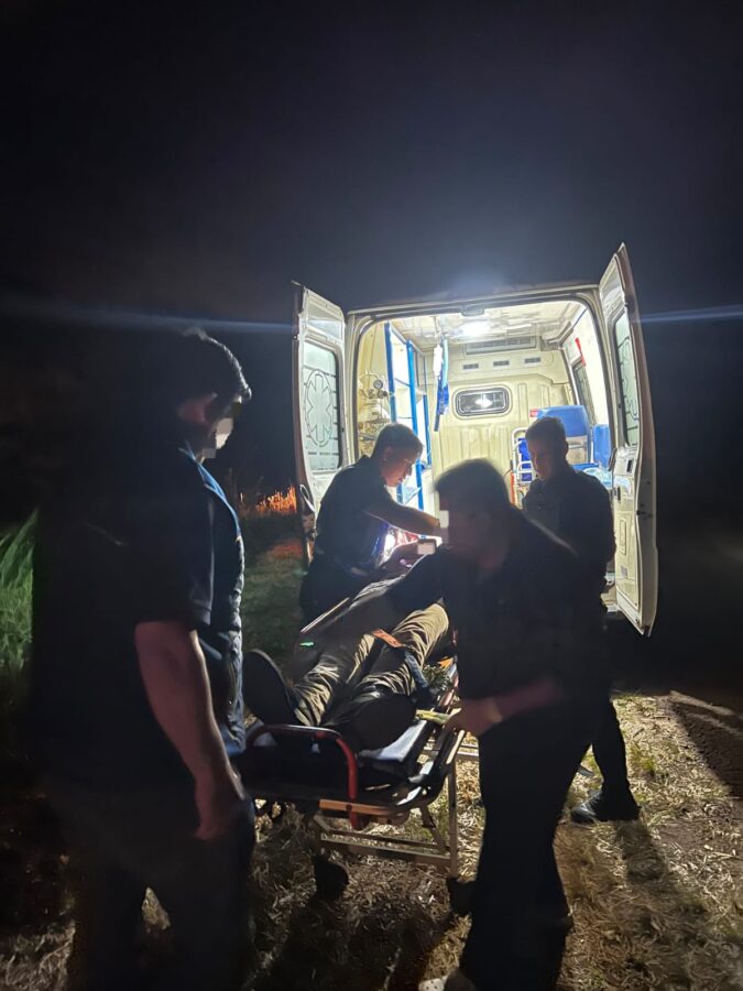 Operario de EMSA resultó herido al reparar daños provocados por incendios: bomberos ya superan las 60 intervenciones 11 22 - bombero e intervencions 11 - 21