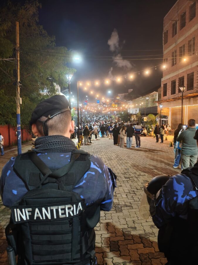 Euforia por la final: más de 200 mil personas festejaron en Misiones sin incidentes 1 2 - festejos misiones - 1