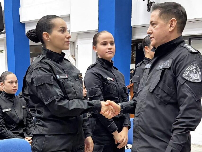 policia misiones 1 - 7