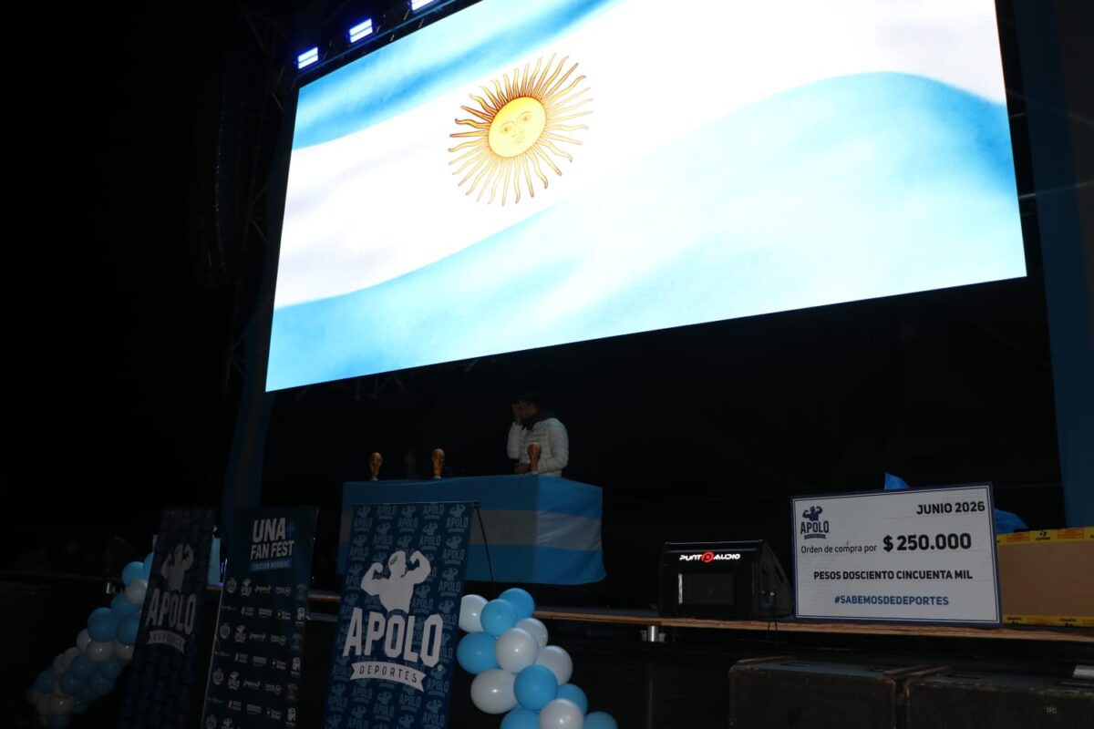 La Una+ Fan Fest convocó a numerosos hinchas en el parque La Cantera de Posadas 3 6 - una mas costanera 4 - 5