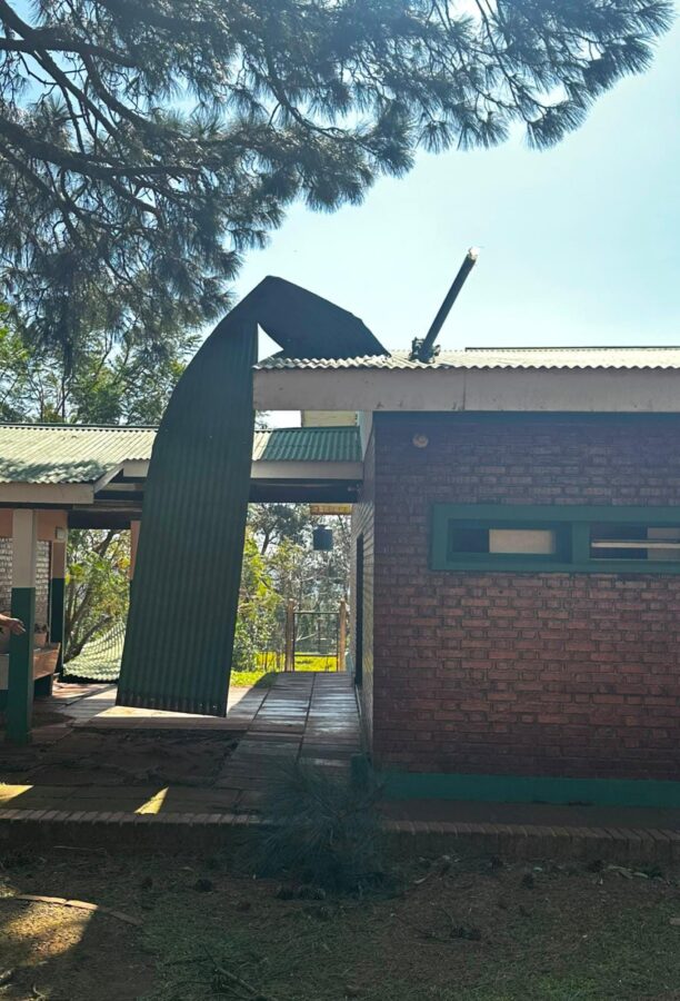 Fuertes ráfagas de viento causaron daños materiales en varias localidades de Misiones 7 14 - vientos 7 - 13