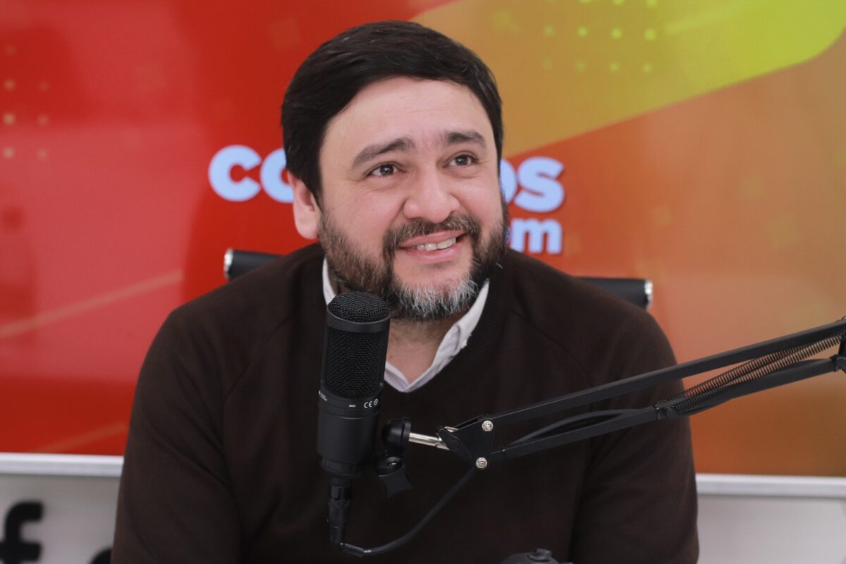 Cristian Garrido y Rita Flores pasaron por el streaming de Codigos 10 - 9
