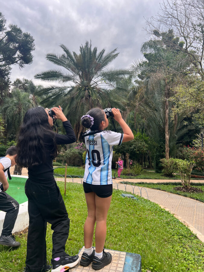 Entre juegos, binoculares y naturaleza: “Pichones Observadores” recorre Misiones 2 4 - OBSERVADORES DE AVES 2 - 3
