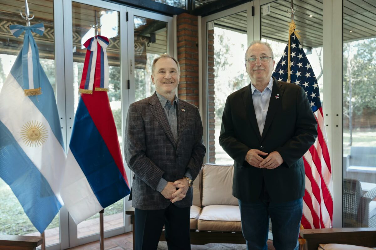 Passalacqua recibio al embajador de Estados Unidos y fortalecio la agenda de seguridad fronteriza en Misiones 6 - 3