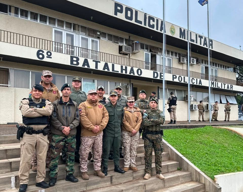 Policías del GOE de Misiones participaron en una competencia internacional de tiro en Brasil