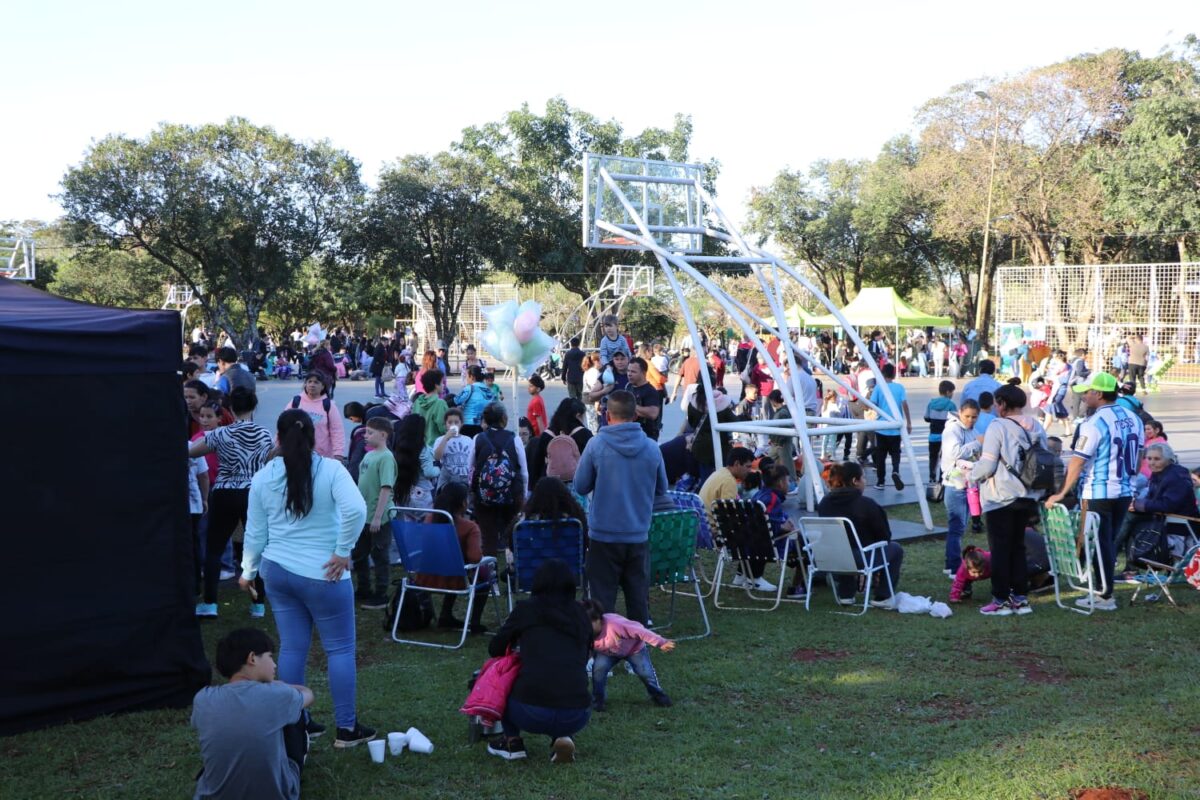 Posadas celebró el Día del Niño con una jornada de juegos, deportes y paseos en La Jangada