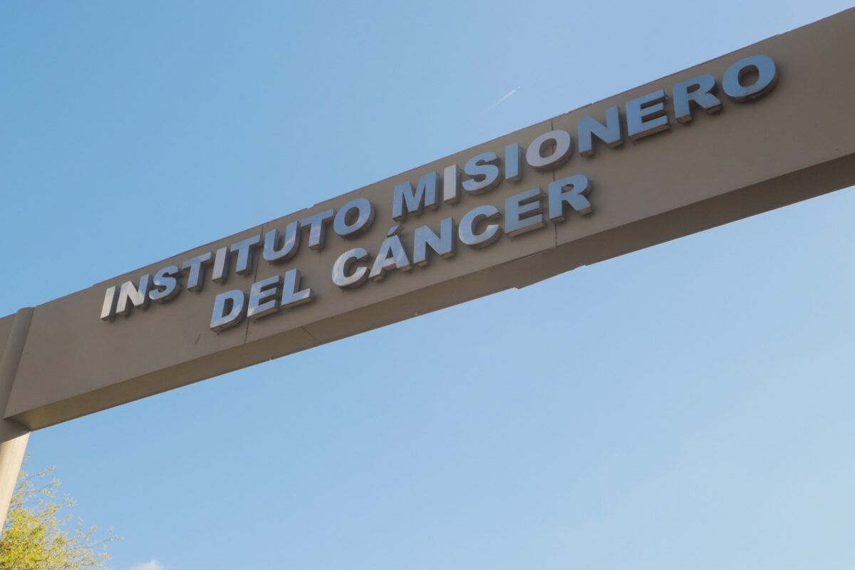 Rabinovich destaco la calidad cientifica de Misiones y acompano la inauguracion del nuevo laboratorio del IMC 2 - 3