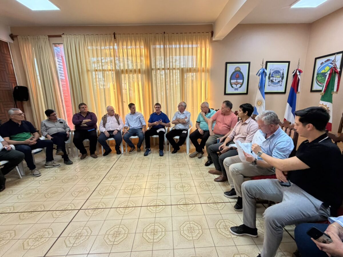 Seis intendentes del departamento San Martin se plantaron contra el nuevo peaje en la ruta 12 impulsado por Nacion 1 - 3