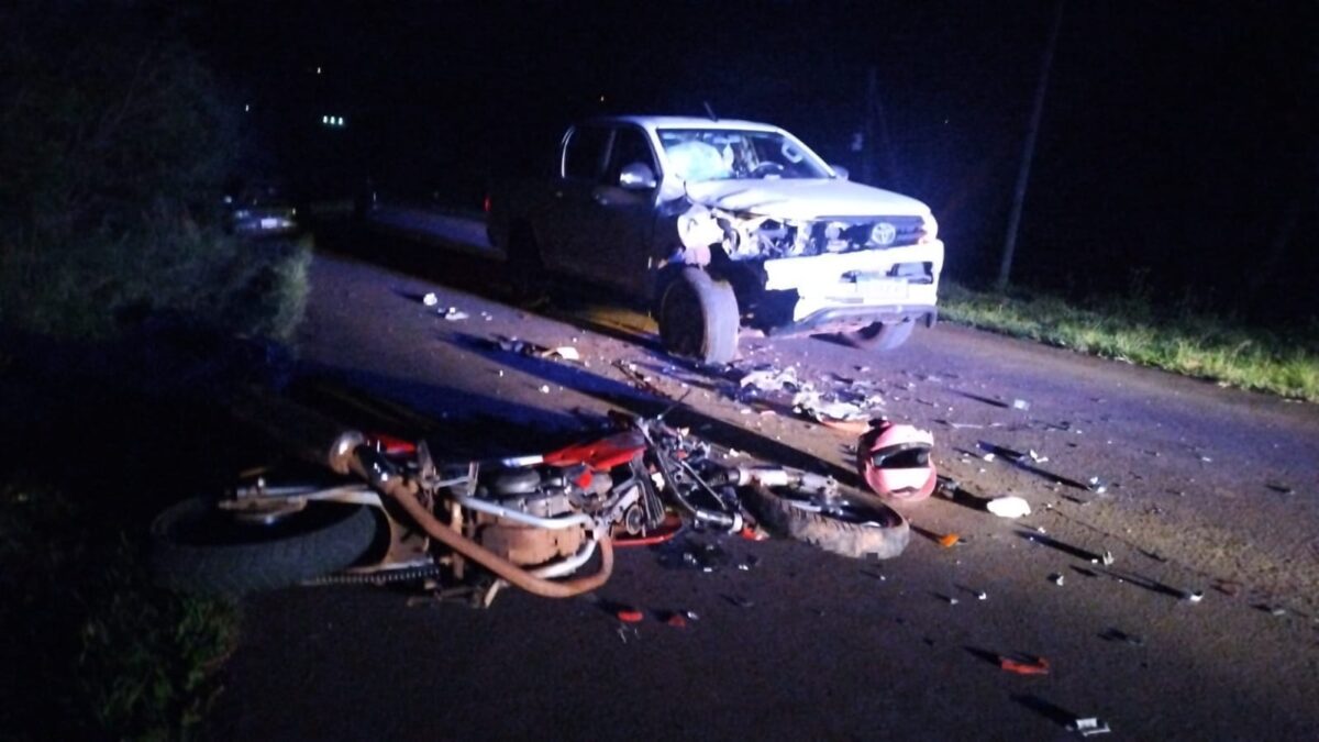 Siniestro vial dejó a un motociclista en grave estado y con riesgo de vida en Mojón Grande