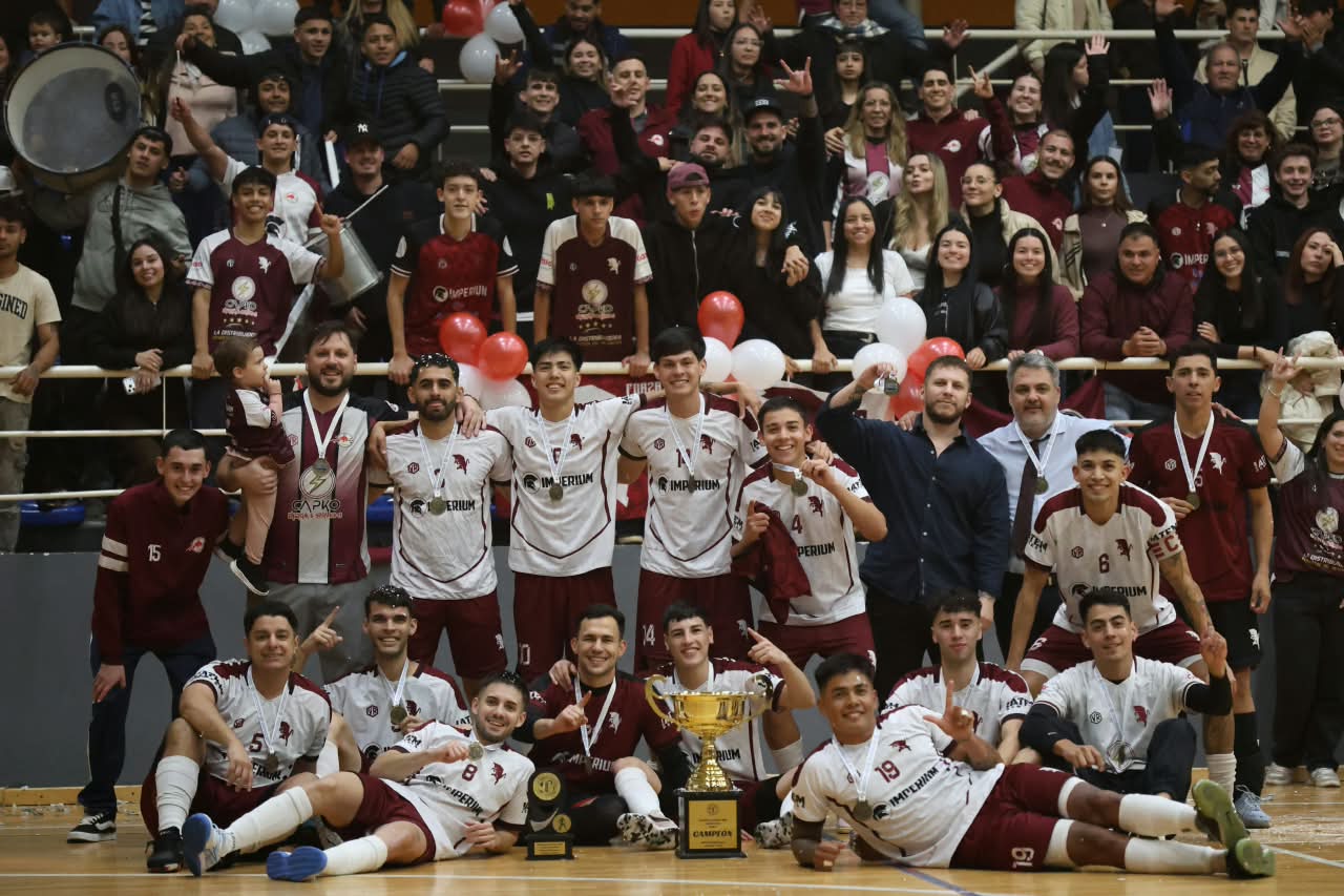 Torino campeón nacional de futsal: el fruto del trabajo y un lugar en la historia del deporte misionero 10 20 - Torino futsal campeon nacional el fruto del trabajo y un lugar en la historia del deporte misionero 3 - 19