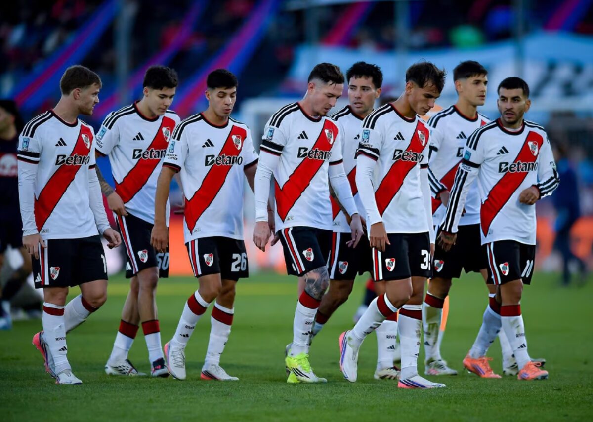 Tras el terremoto en Colombia, suspendieron el partido entre River e Independiente Santa Fe por Copa Sudamericana