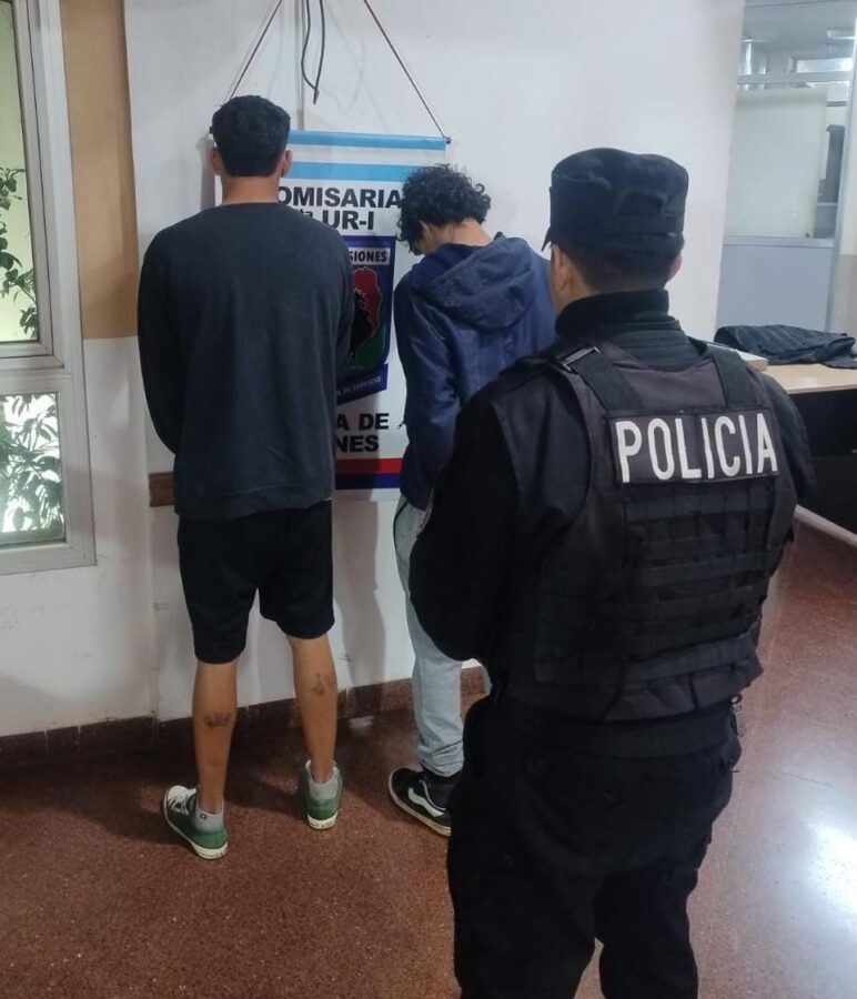 Dos detenidos tras ser detectados merodeando viviendas en pleno centro de Posadas 2 4 - WhatsApp Image 2026 08 13 at 09.26.44 1 - 3