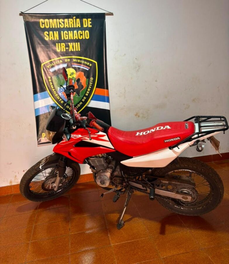 Hacía “Willy” y casi atropelló a su vecino en San Ignacio: le secuestratron la moto 1 2 - WhatsApp Image 2026 08 14 at 19.38.17 - 1