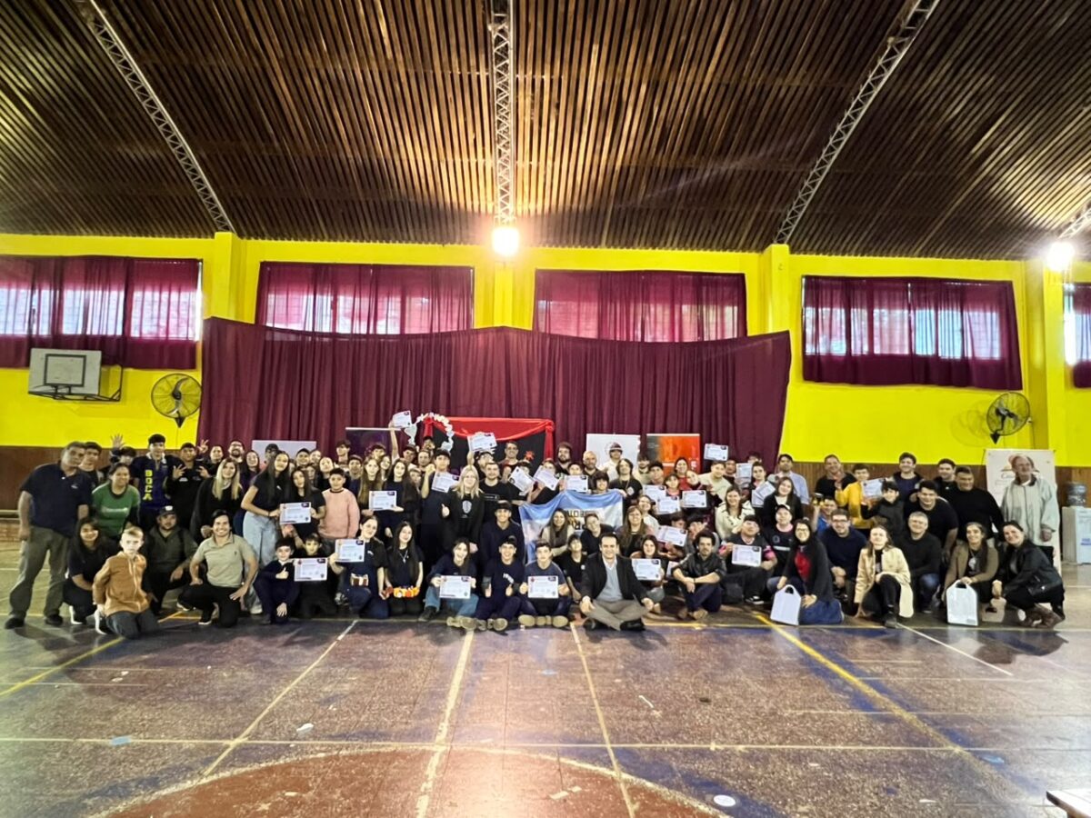 La Copa Robótica Misiones reunió a 140 competidores en Eldorado