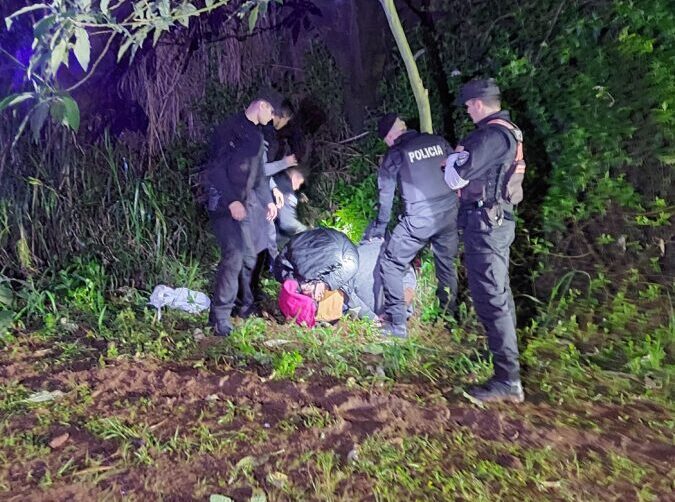 Violento crimen en El Soberbio: irrumpieron en una vivienda y mataron a un hombre a tiros