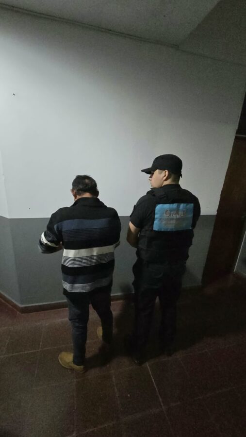 detenidos 8 - 15