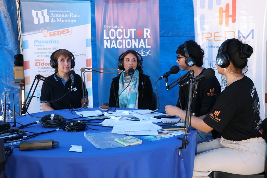 expo ciudad universitaria 9 - 13