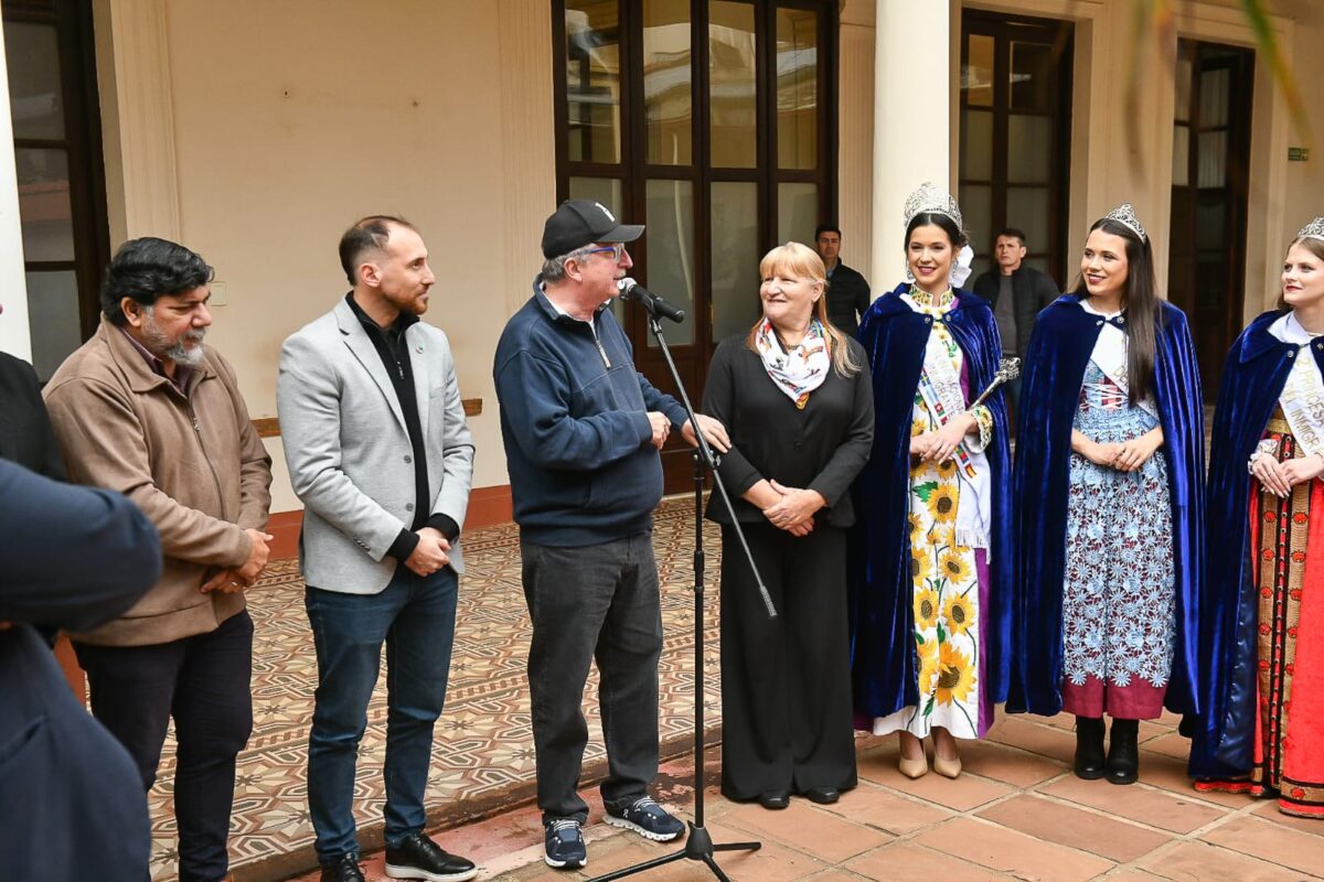 Lanzaron la 46ª Fiesta Nacional del Inmigrante: "Representa progreso y pionerismo", destacó Passalacqua 3 6 - fiesta del inmigrante 3 - 5