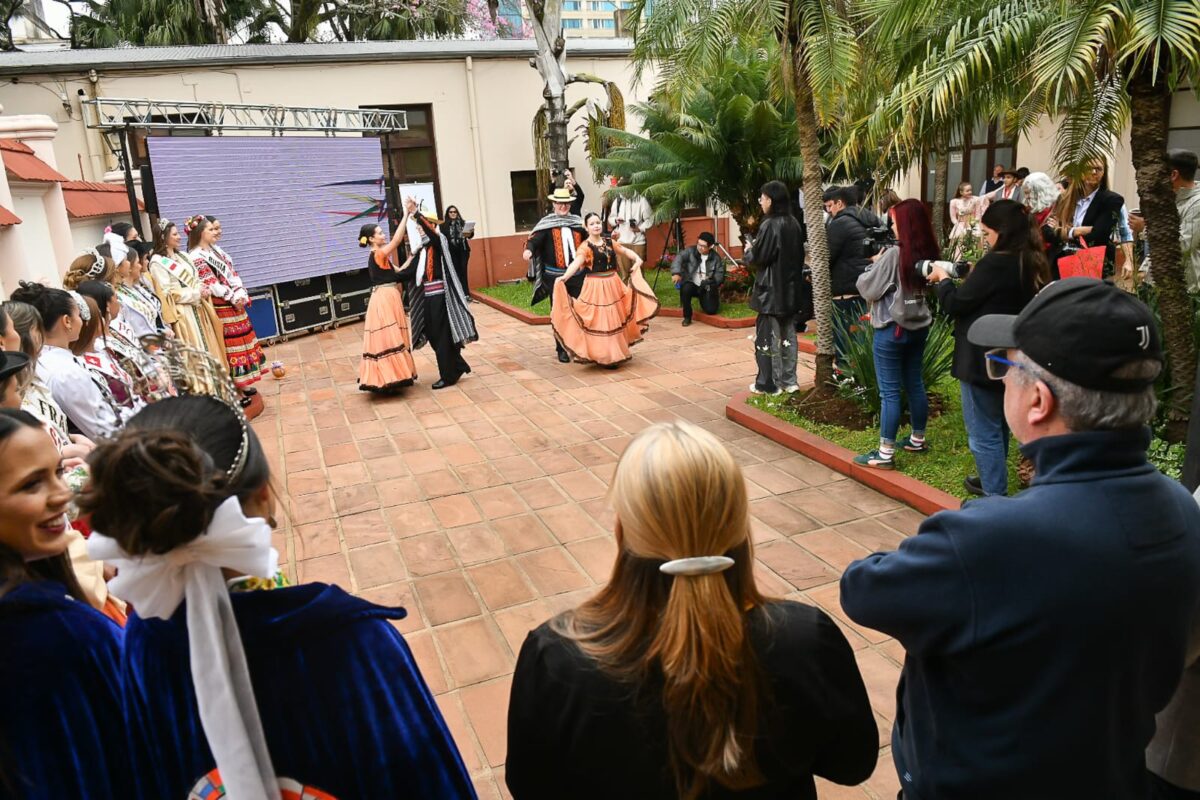 Lanzaron la 46ª Fiesta Nacional del Inmigrante: "Representa progreso y pionerismo", destacó Passalacqua 5 10 - fiesta del inmigrante 5 - 9