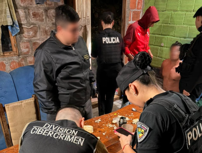 hombre detenido