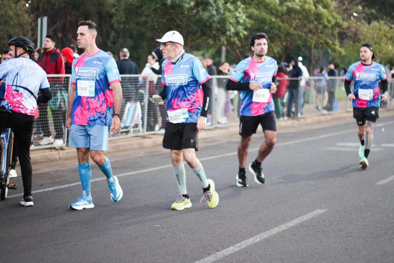 Unos 1.600 corredores participaron de la quinta edición de la Maratón Posadas 7 14 - maraton de posadas 7 - 13
