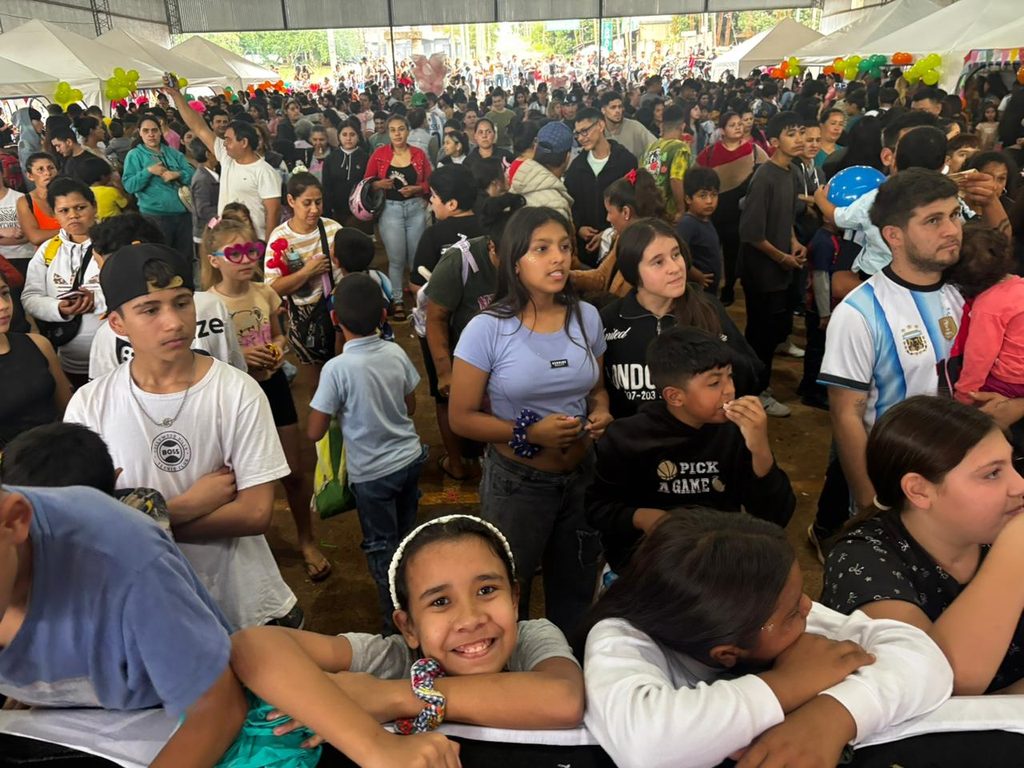 Desarrollo Social cerró el Mes de las Infancias con jornadas de recreación y diversión para más de 3 mil niños 4 8 - mes de las infancias 6 - 7