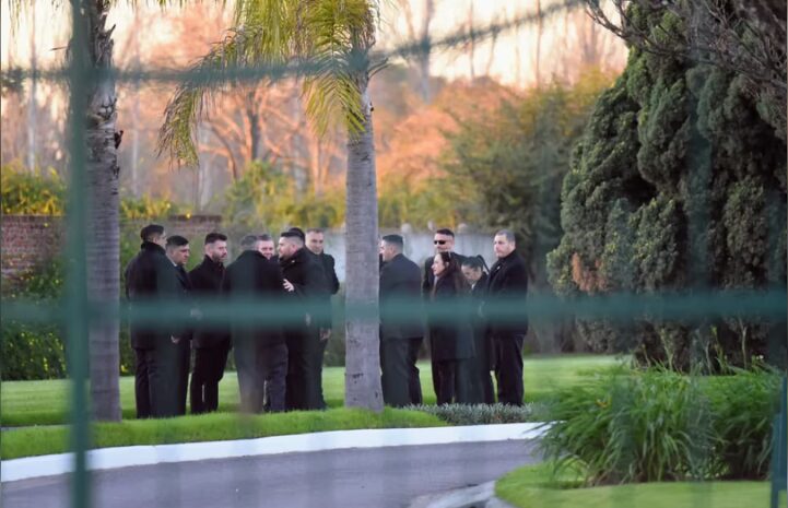 Messi despidió a su padre en una ceremonia íntima en Rosario