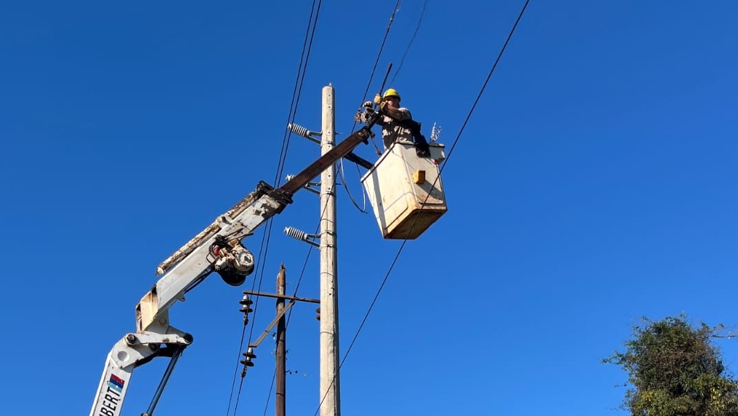 Misiones sostuvo el abastecimiento eléctrico con generación propia durante el mantenimiento de San Isidro