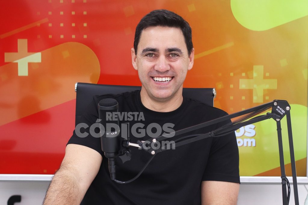 Carlos Okulovich y Fernando Toledo pasaron por el streaming de Códigos 2 4 - okulovich 2 - 3