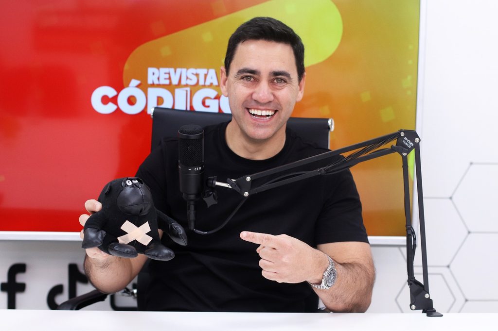Carlos Okulovich y Fernando Toledo pasaron por el streaming de Códigos 8 16 - okulovich 5 - 15