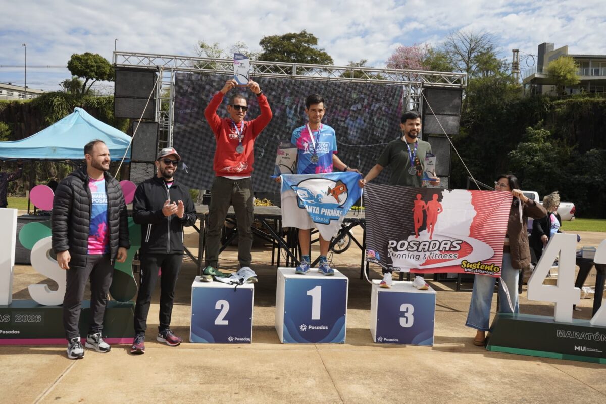 Más de 1.200 corredores participaron de la quinta edición de la Maratón Posadas 4 8 - posadas 4 - 7