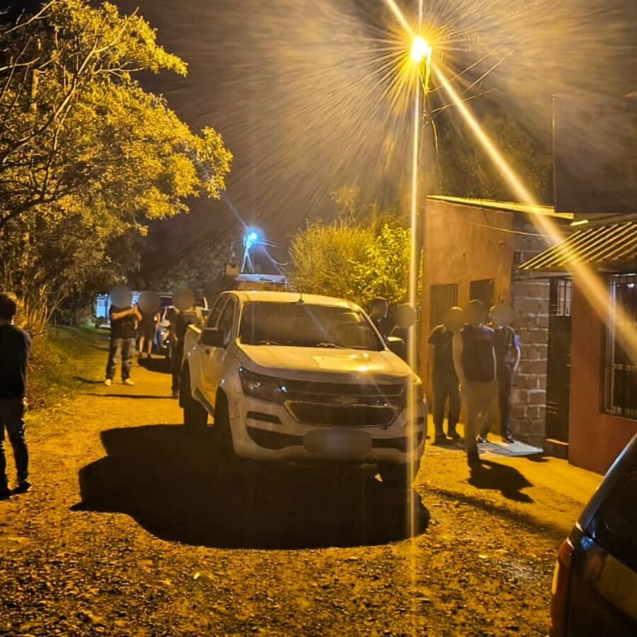 Una huella en un Peugeot llevó a tres allanamientos y dos detenidos por el robo millonario a Don Alejo 1 2 - robo don alejo 1 - 1