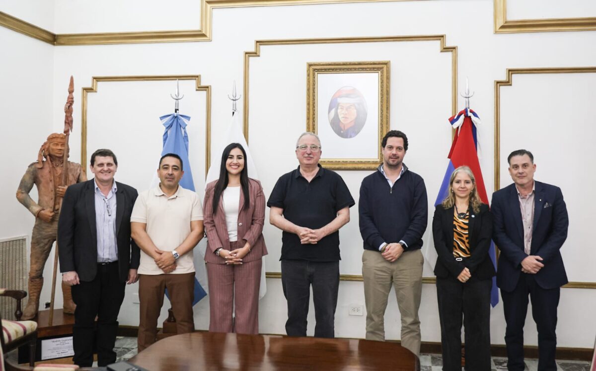 Passalacqua y Nación avanzan en la implementación de tiendas libres de impuestos en Misiones