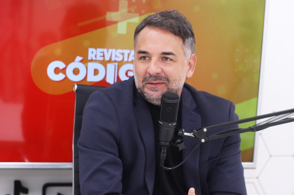Carlos Okulovich y Fernando Toledo pasaron por el streaming de Códigos 11 22 - toledo fernando 4 - 21