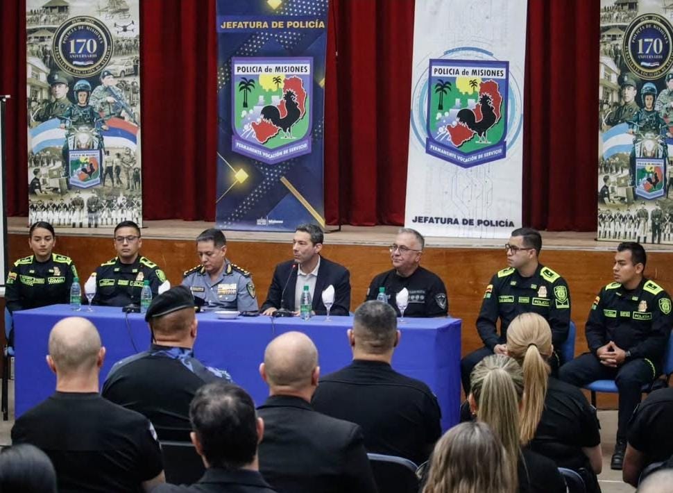 Crimen organizado y lavado de activos: expertos colombianos capacitan a investigadores en Misiones 1 2 - CRIMEN ORGANIZDO 2 - 1